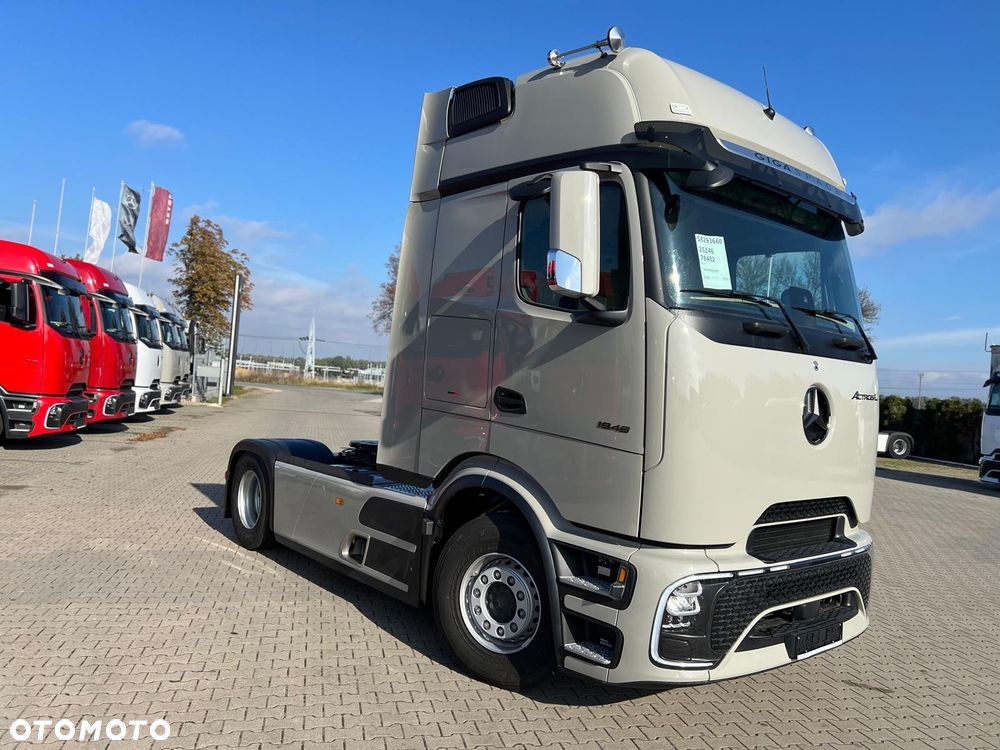 Mercedes-Benz Actros - 8