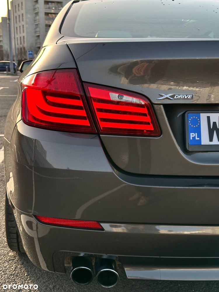 BMW Seria 5 528i xDrive Sport-Aut - 1