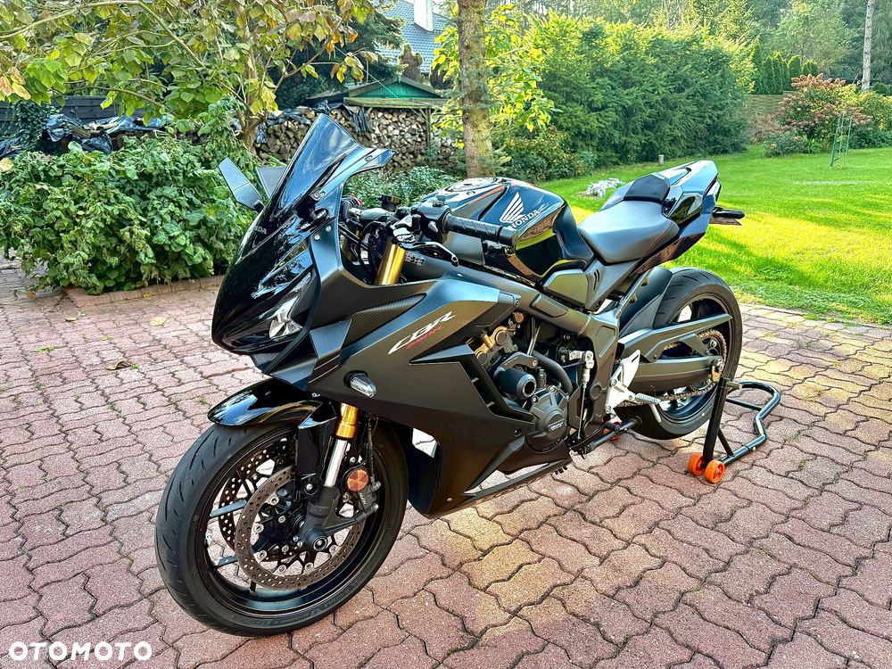 Honda CBR - 6