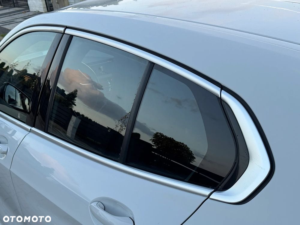 BMW Seria 1 116d Edition M Sport Shadow - 31