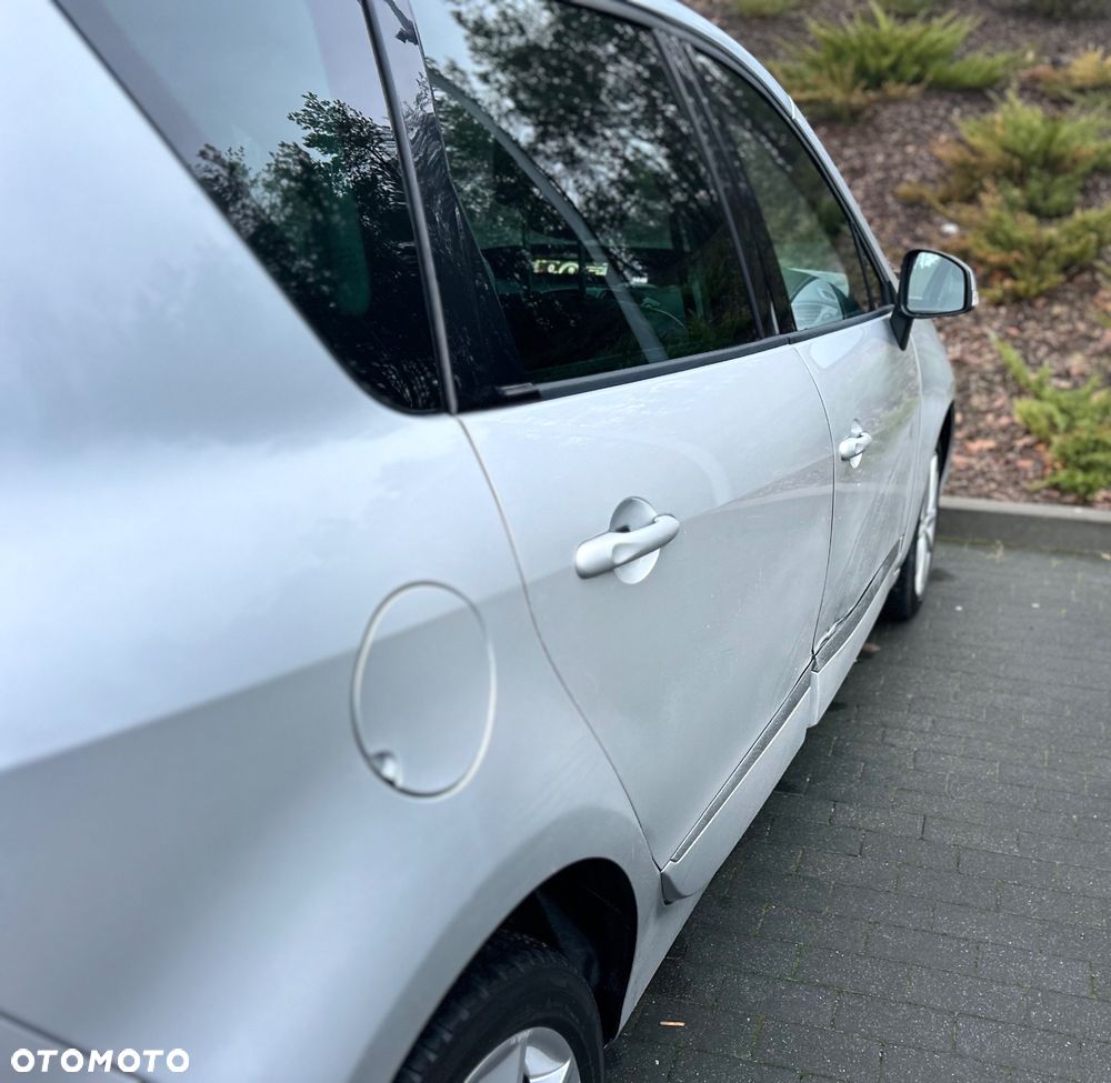 Renault Scenic Energy dCi 110 S&S Xmod Paris - 9