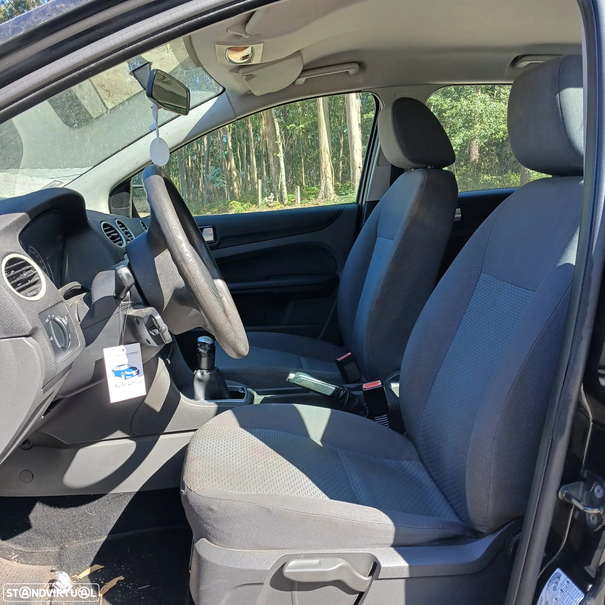 Ford Focus II 1.4 de 2005 – Peças Usadas (9977) - 6