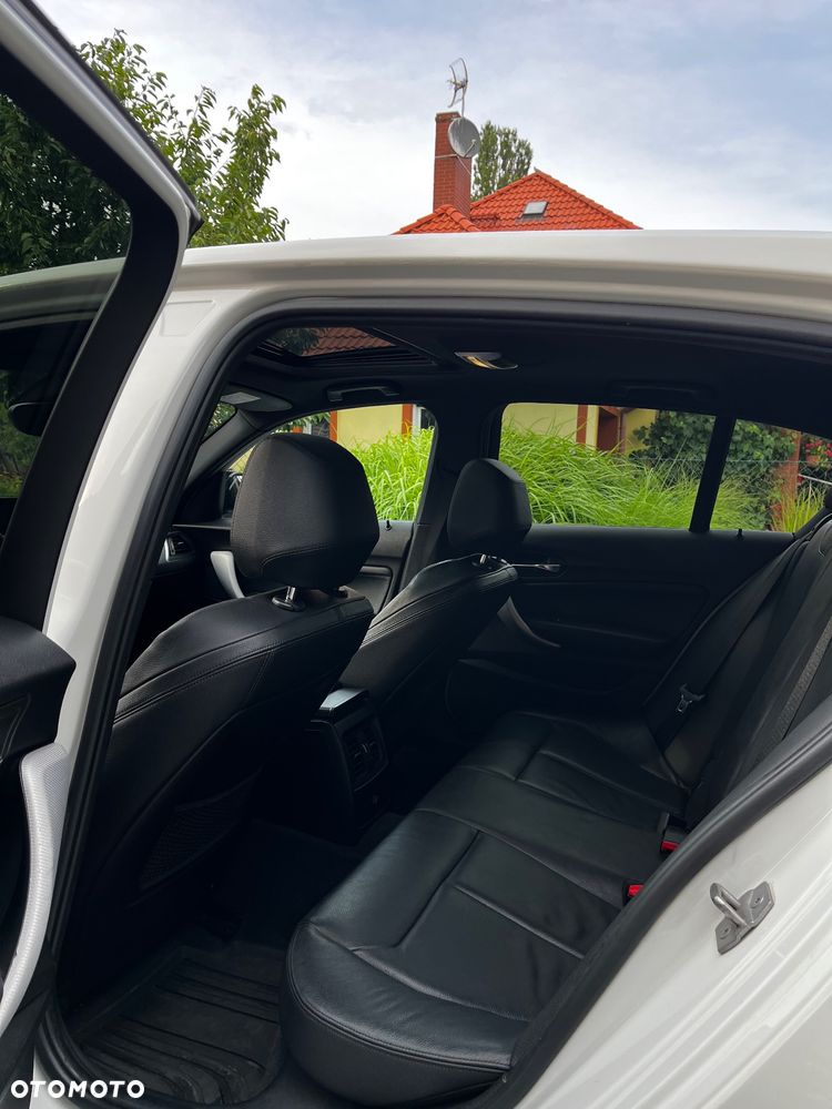 BMW Seria 1 120d M Sport Shadow - 38