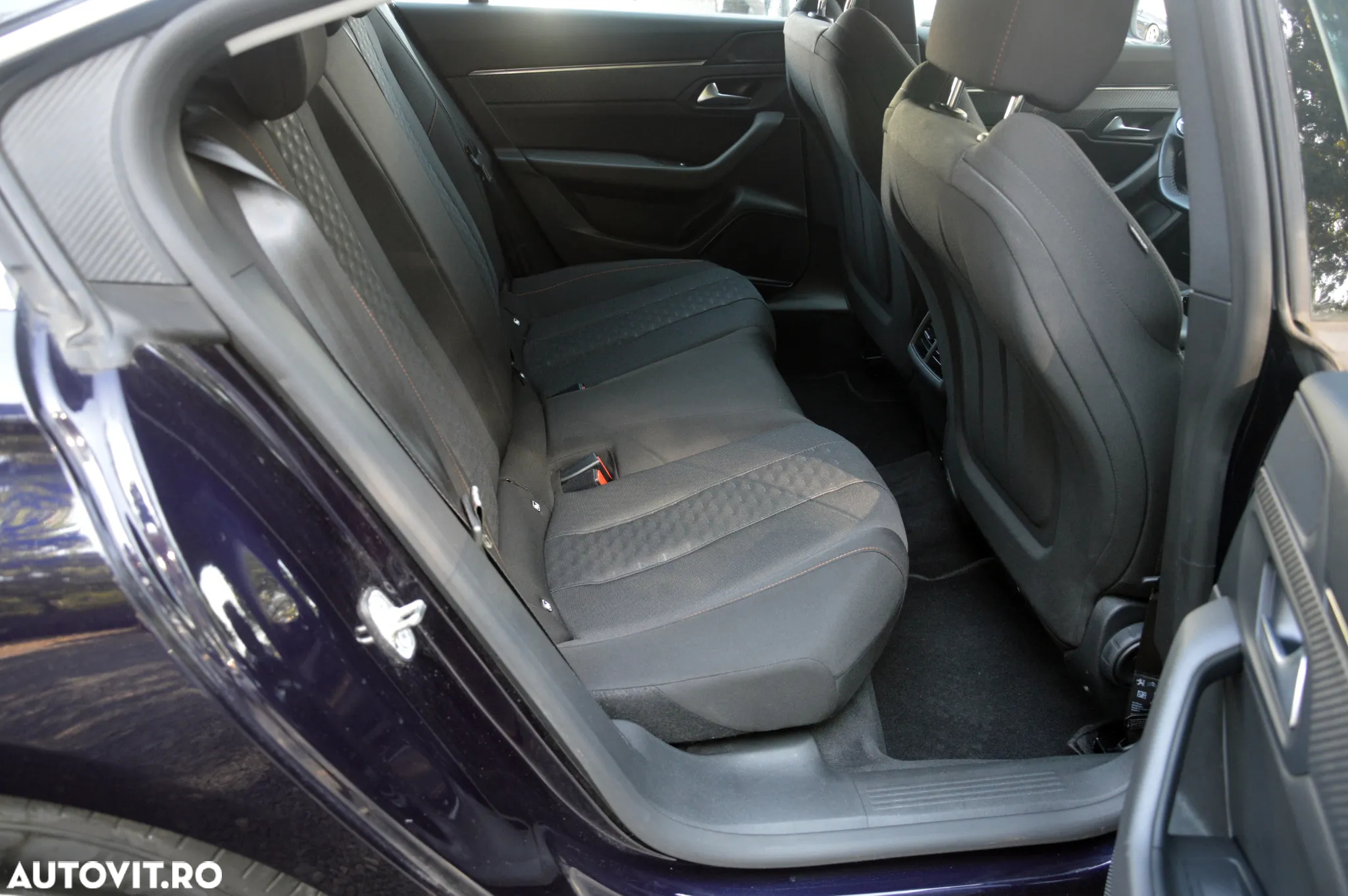 Peugeot 508 1.2L PureTech 130 S&S EAT8 Allure - 7