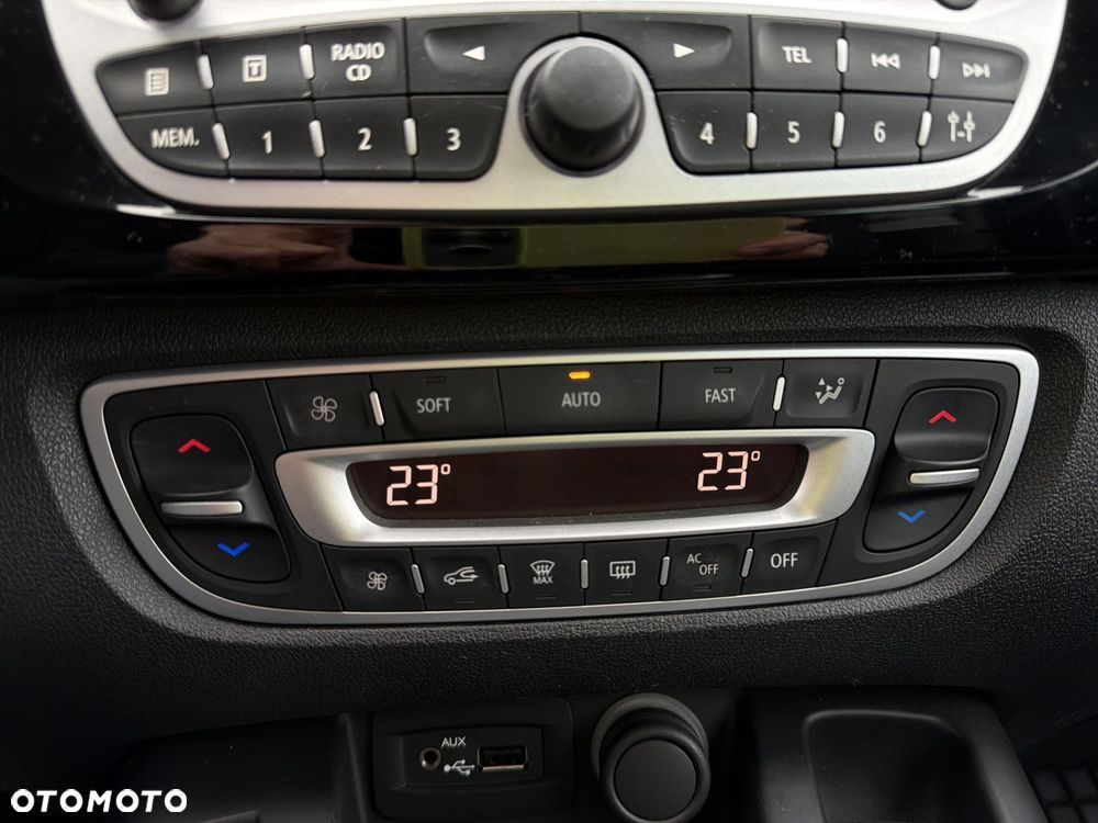 Renault Scenic - 21