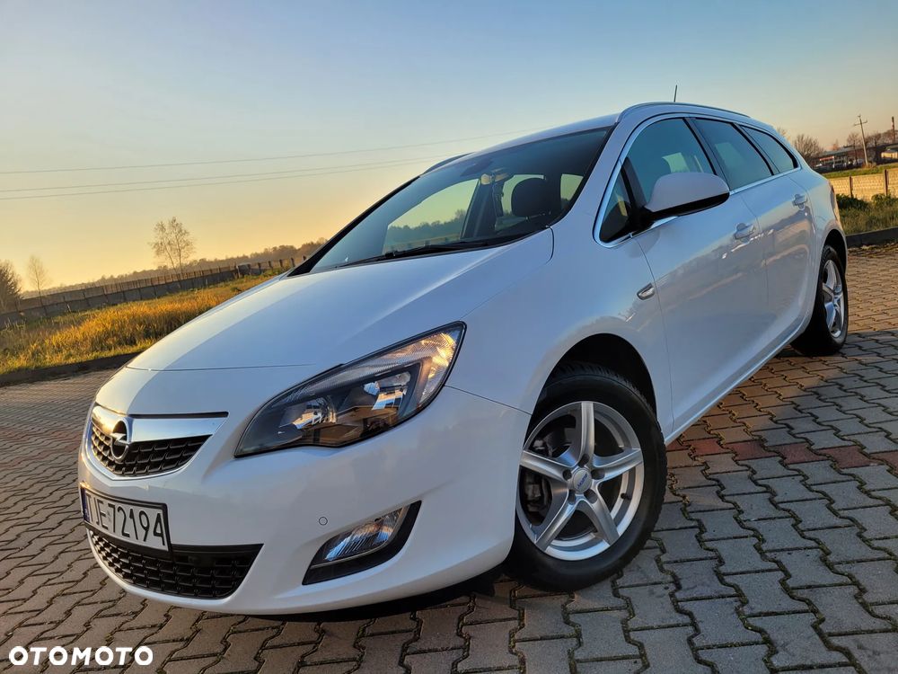Opel Astra 1.4 Turbo Sports Tourer - 1