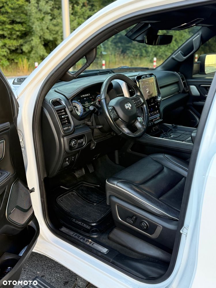 RAM 1500 5.7 Crew Cab Limited - 16
