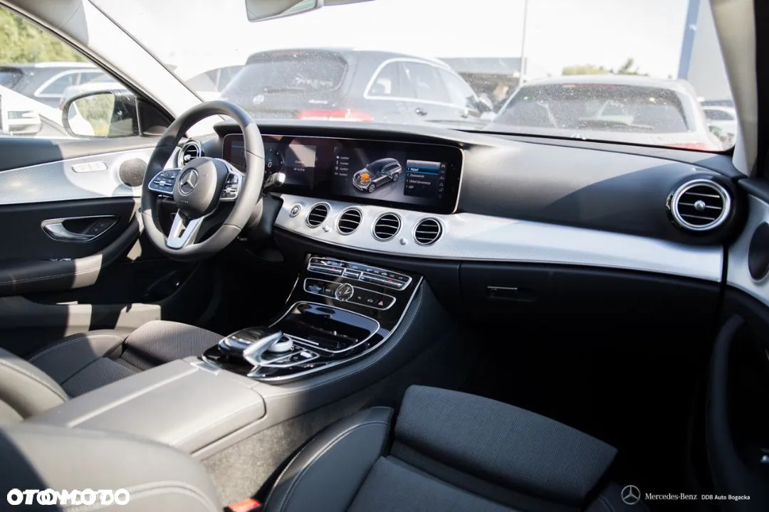 Mercedes-Benz Klasa E 220 d 4-Matic All-Terrain - 10