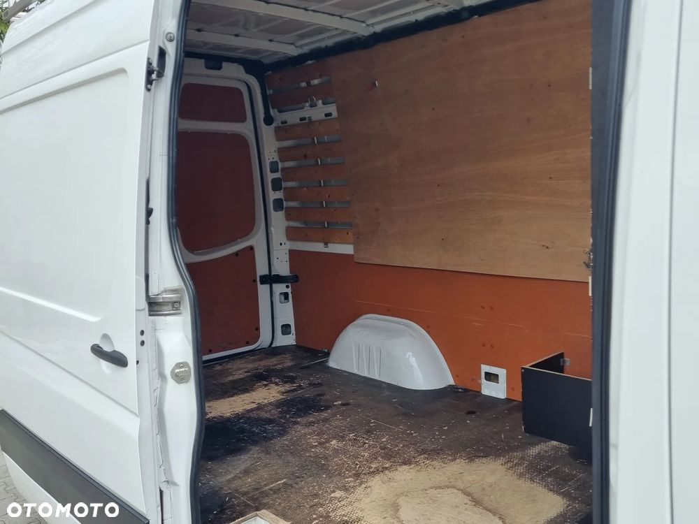 Volkswagen Crafter - 18