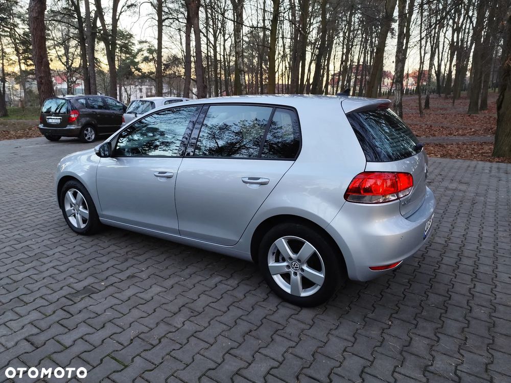Volkswagen Golf 1.6 TDI DPF Comfortline - 20