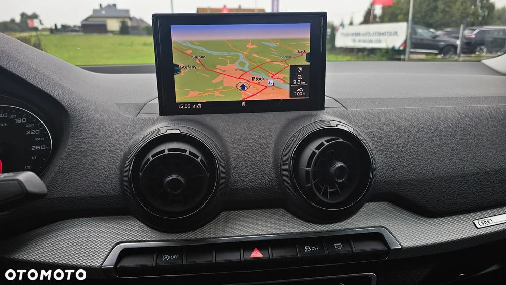 Audi Q2 30 TDI sport - 6
