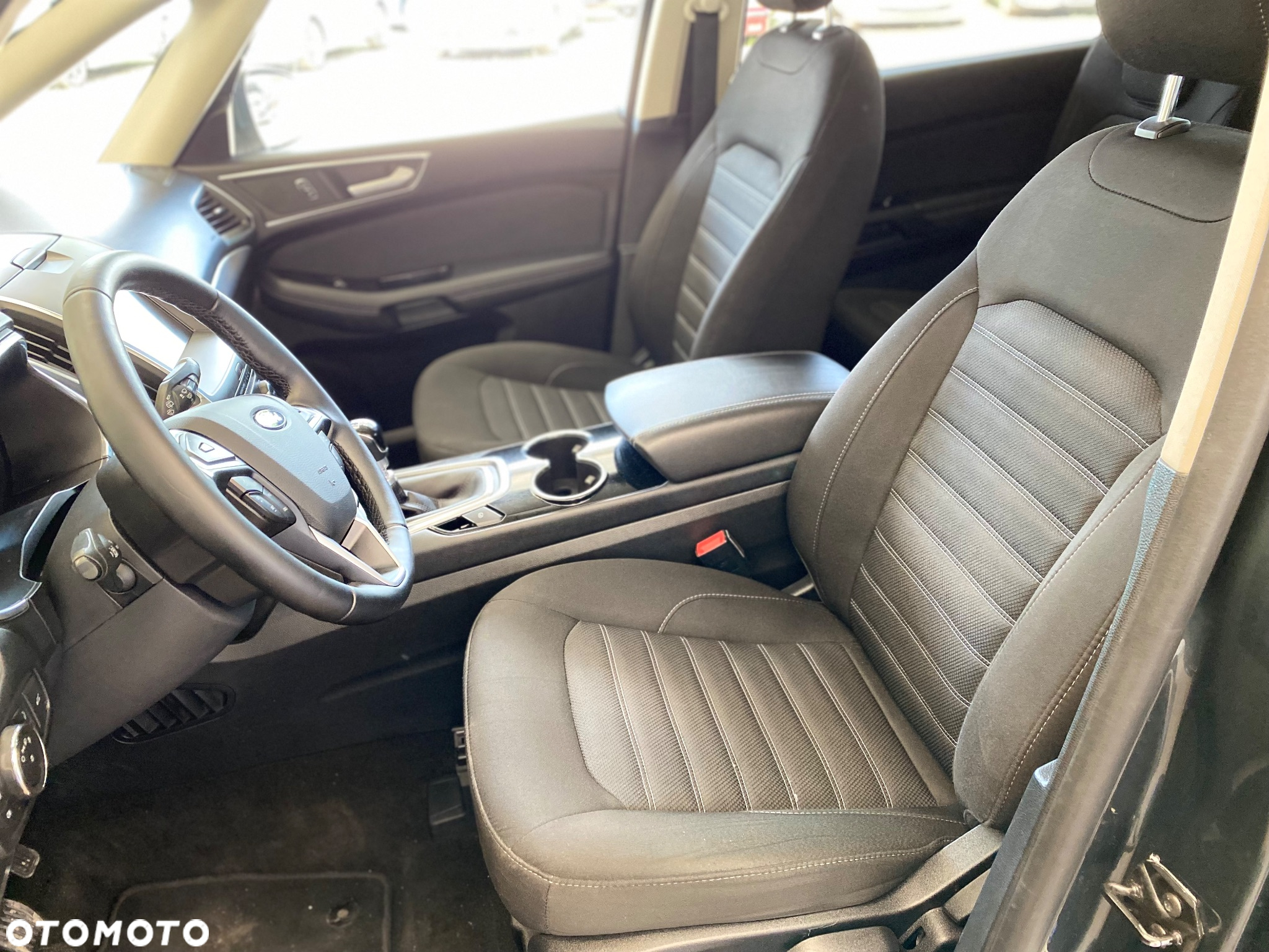 Ford Galaxy 2.0 TDCi Titanium - 9