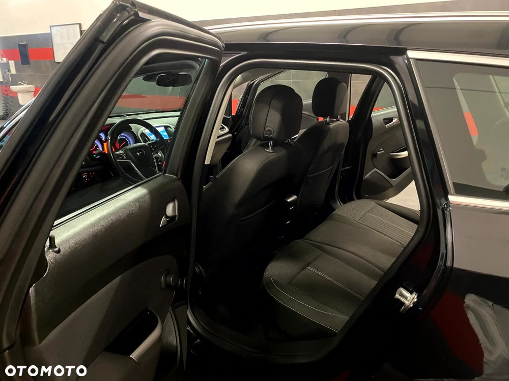 Opel Astra 1.4 Turbo Innovation - 18