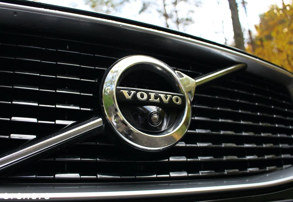 Volvo XC 90 D5 AWD R-Design 7os - 10