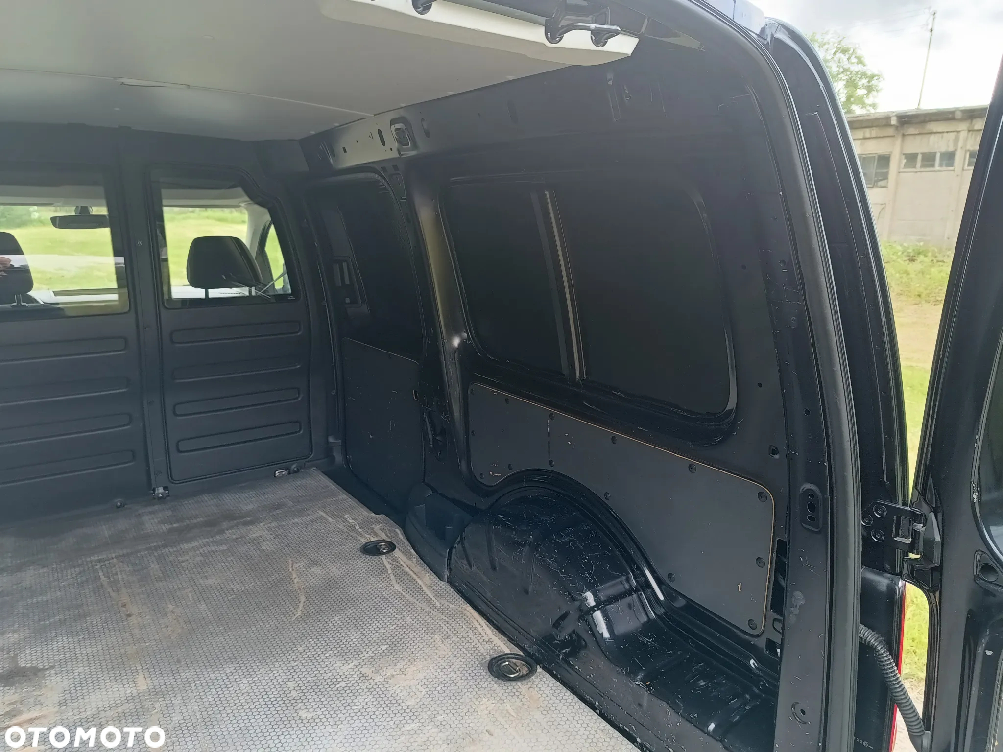 Volkswagen Caddy 2.0 TDI LONG MAXI, automat 2017 rok - 21