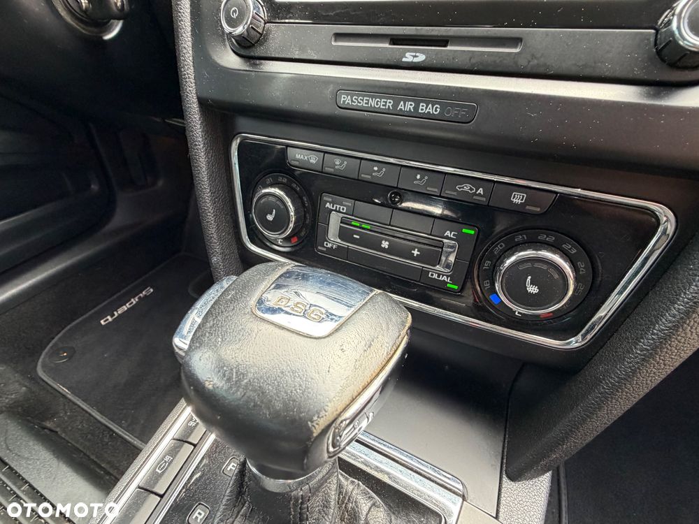Skoda Superb 2.0 TDI DSG Exclusive - 16