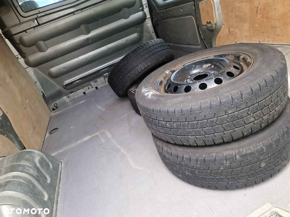 Opel Vivaro L1H1 2.7t - 11