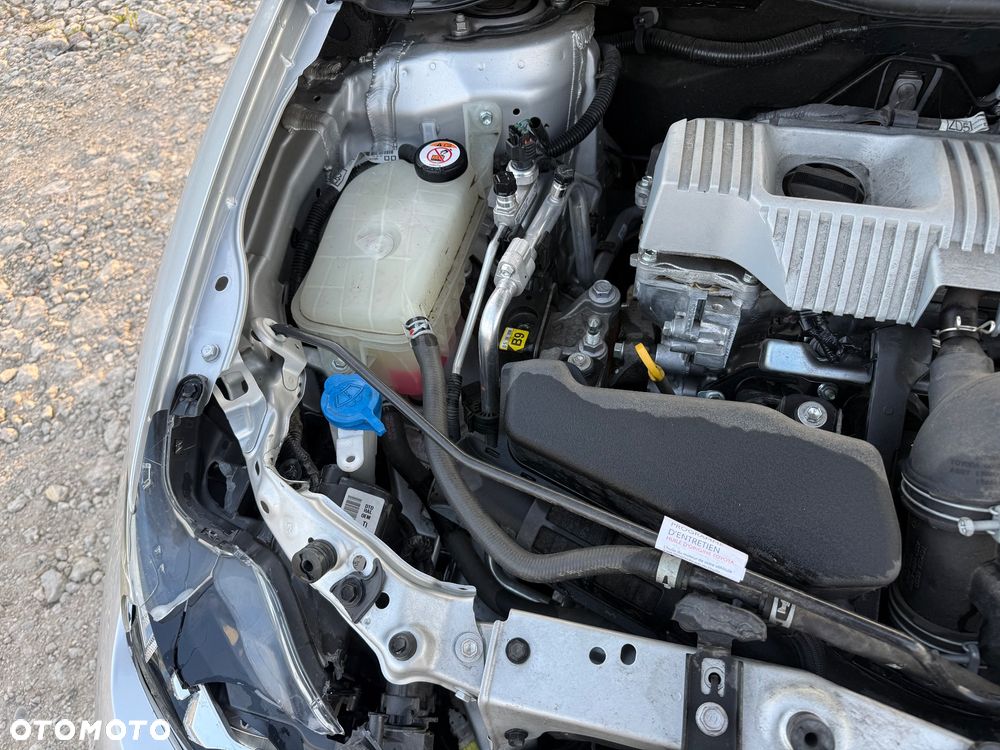 Toyota Auris 1.8 VVT-i Automatik Executive - 17