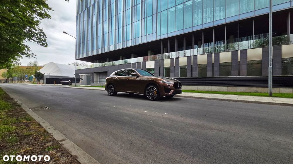 Maserati Levante GTS - 30