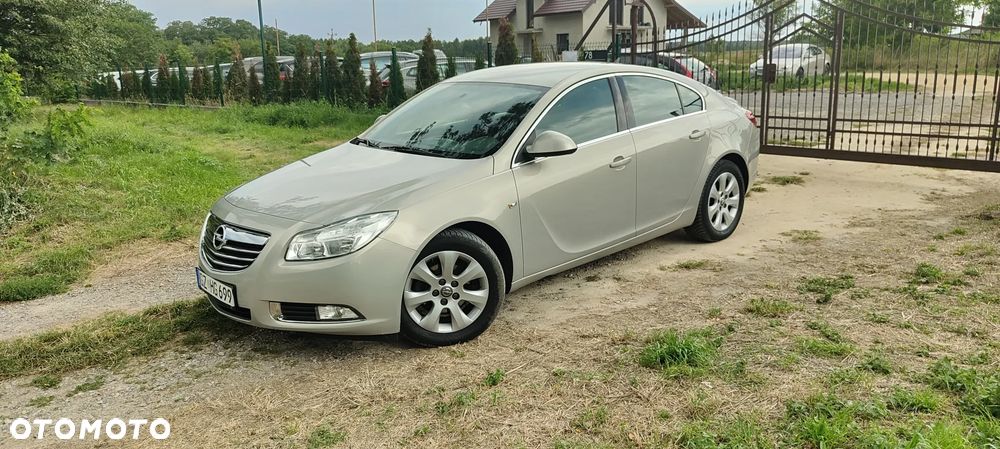 Opel Insignia 1.8 Sport - 1