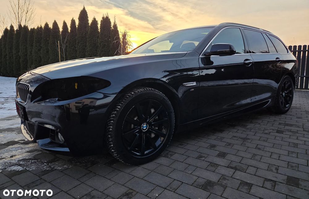 BMW Seria 5 530d xDrive Luxury Line - 3