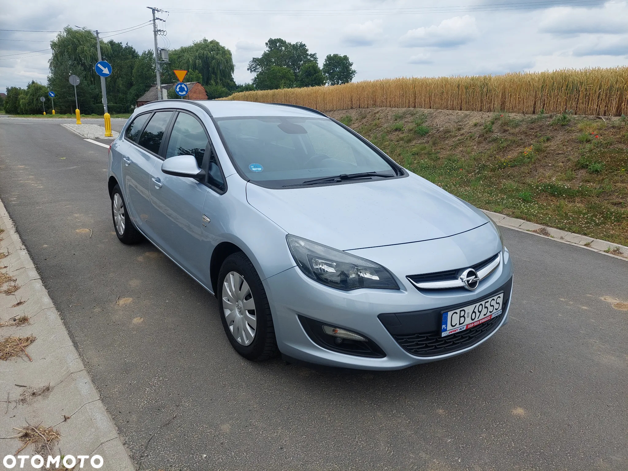 Opel Astra 1.4 Turbo ENERGY - 2