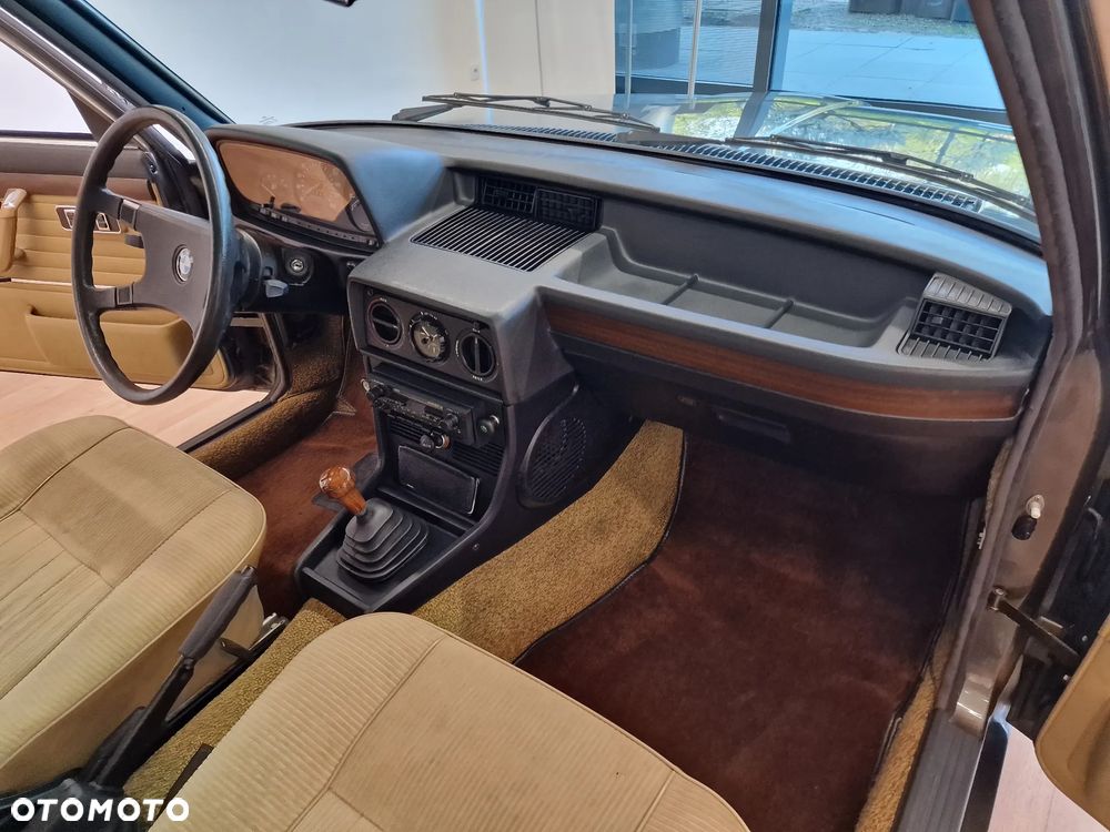 BMW Seria 5 - 31