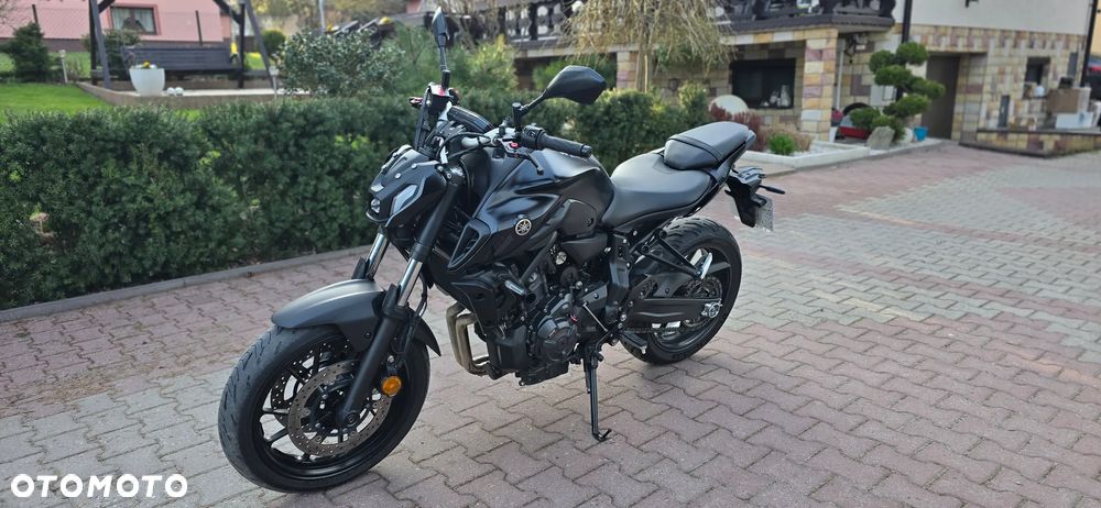 Yamaha MT - 9