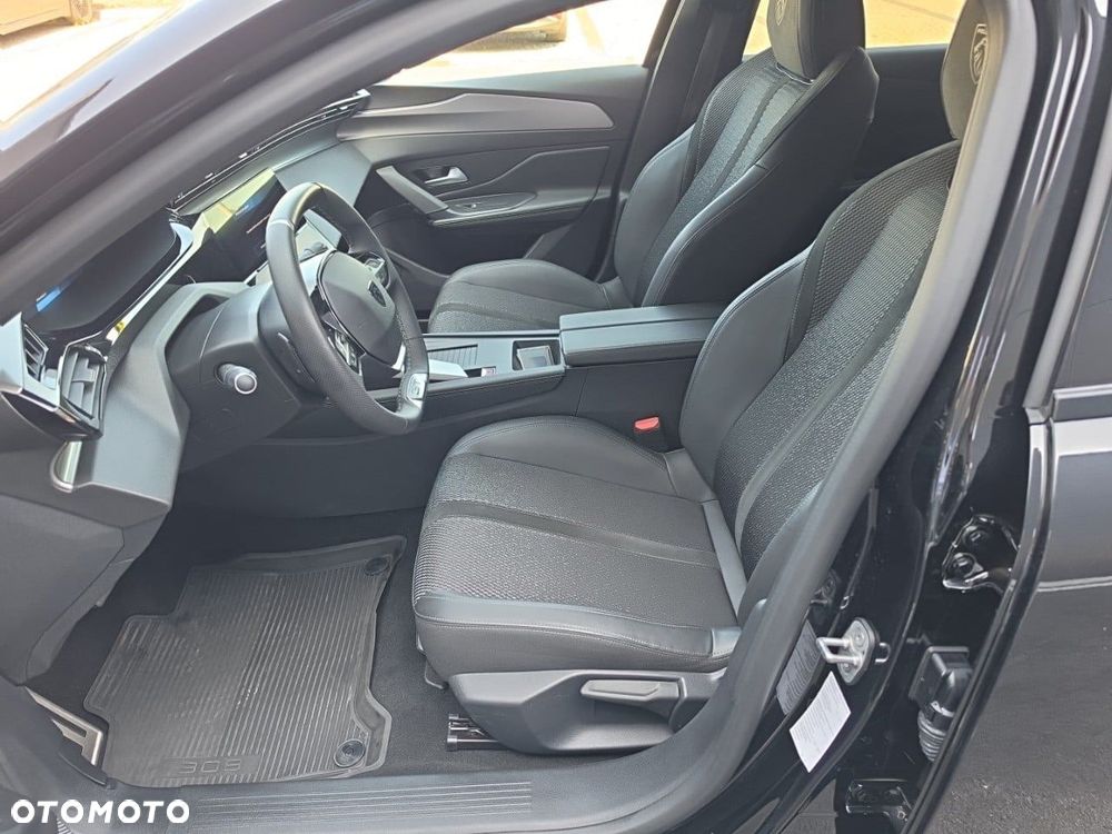 Peugeot 308 - 10