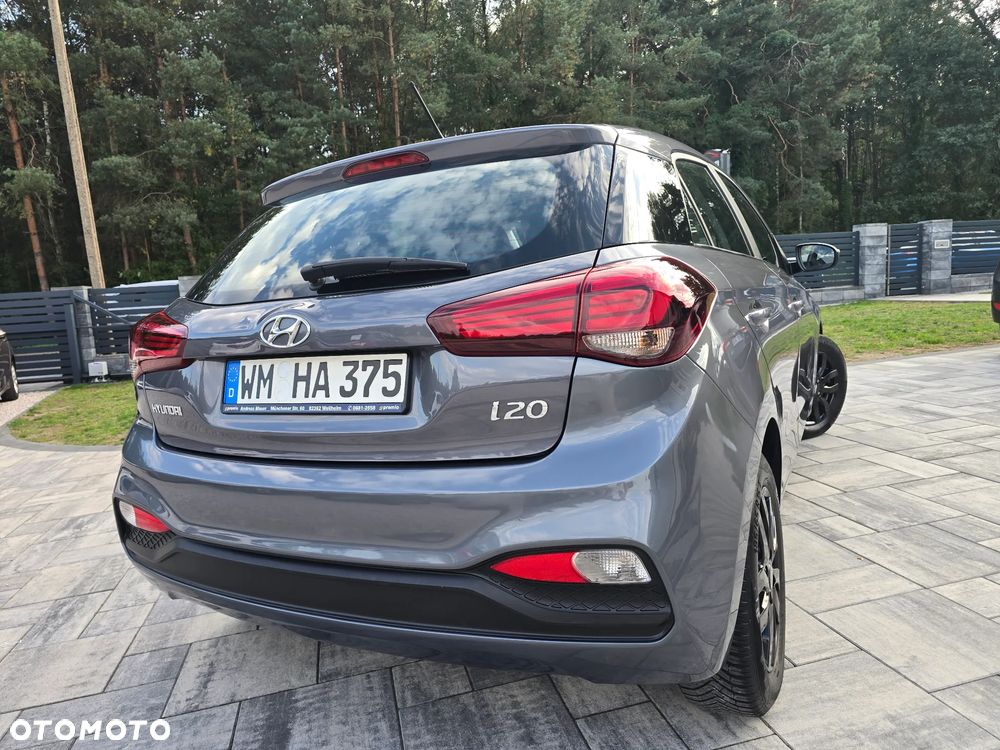 Hyundai i20 1.2 GO - 10