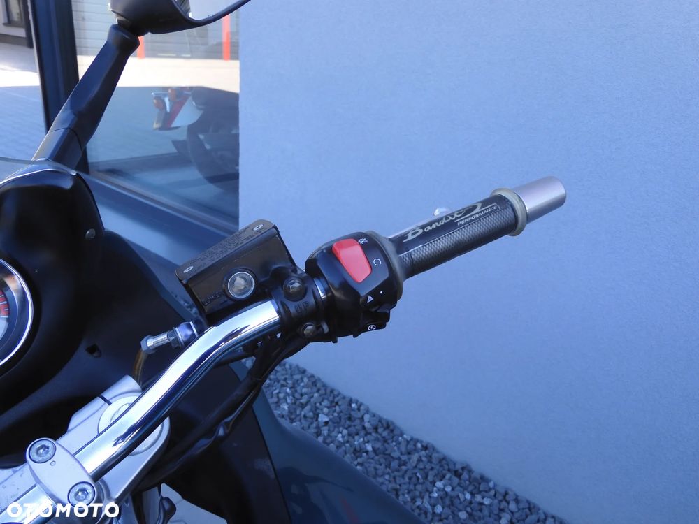 Suzuki Bandit - 31