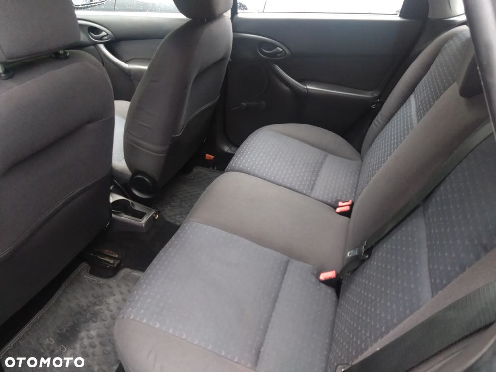 Ford Focus - 4