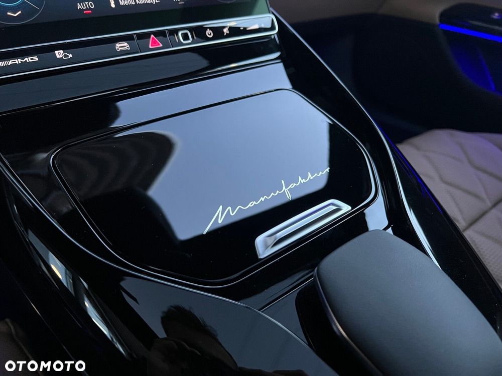 Mercedes-Benz AMG GT 63 4MATIC+ - 16