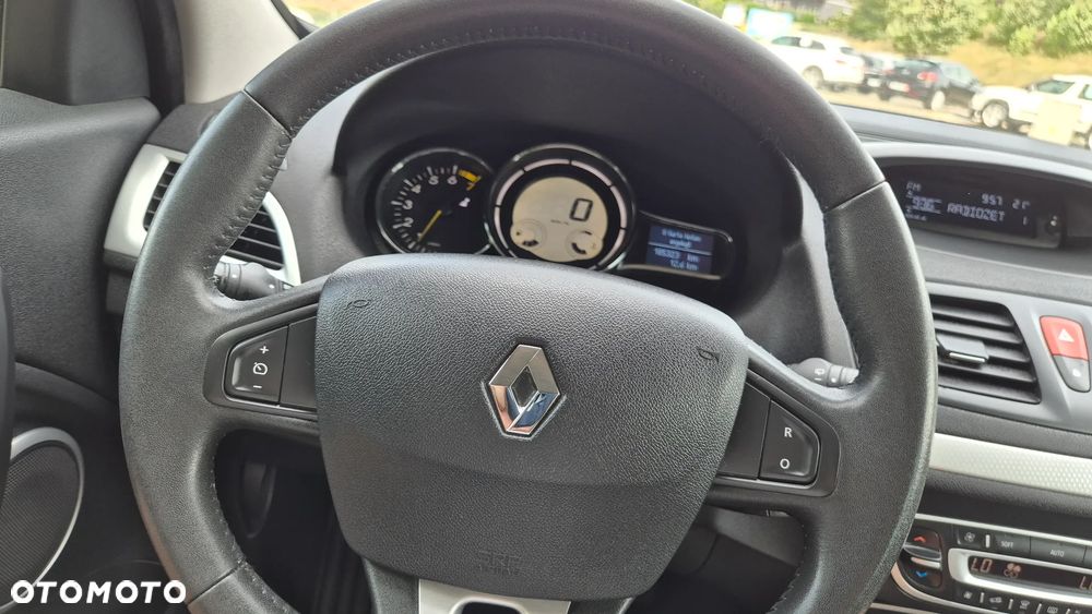 Renault Megane 1.6 16V 110 Authentique - 22