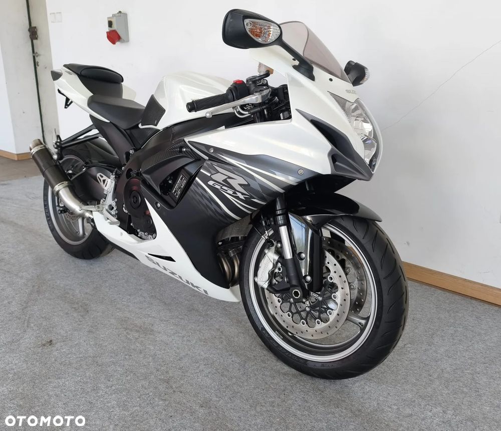 Suzuki GSX-R - 3