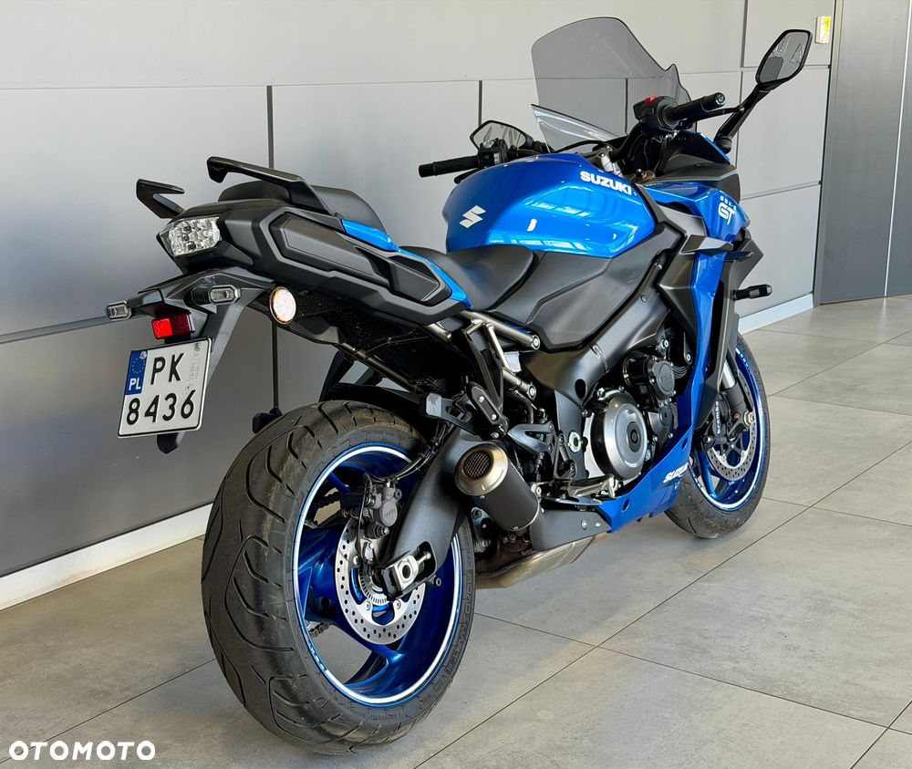 Suzuki GSX 1000 - 3