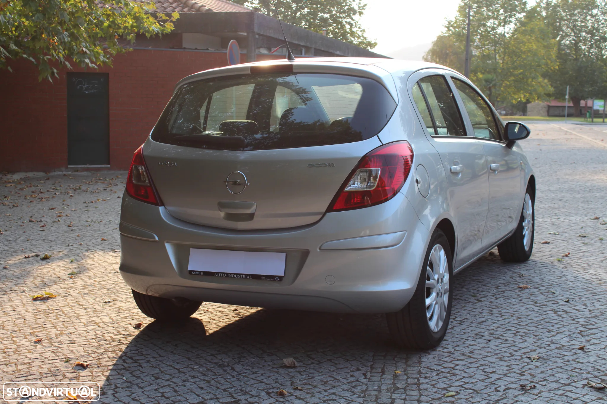 Opel Corsa 1.3 CDTi Enjoy EcoFLEX - 13