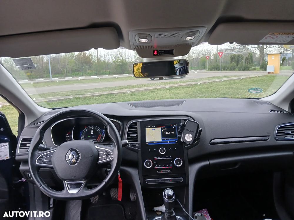 Renault Megane 1.5 dCi Expression - 10