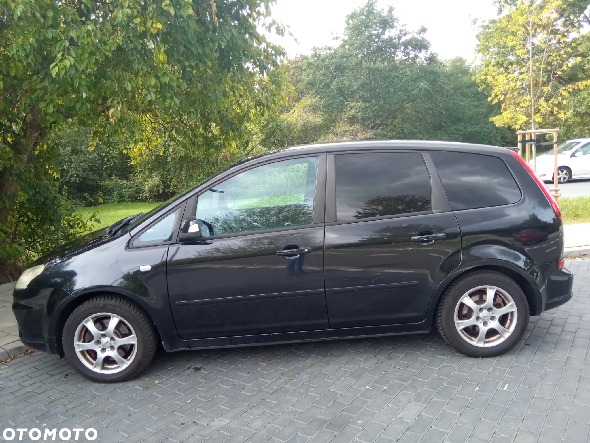 Ford C-MAX 1.8 TDCi Titanium - 4