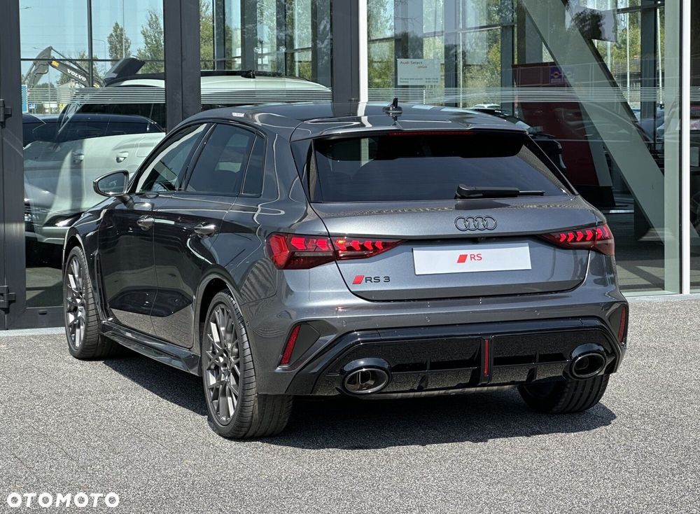 Audi RS3 Sportback - 8