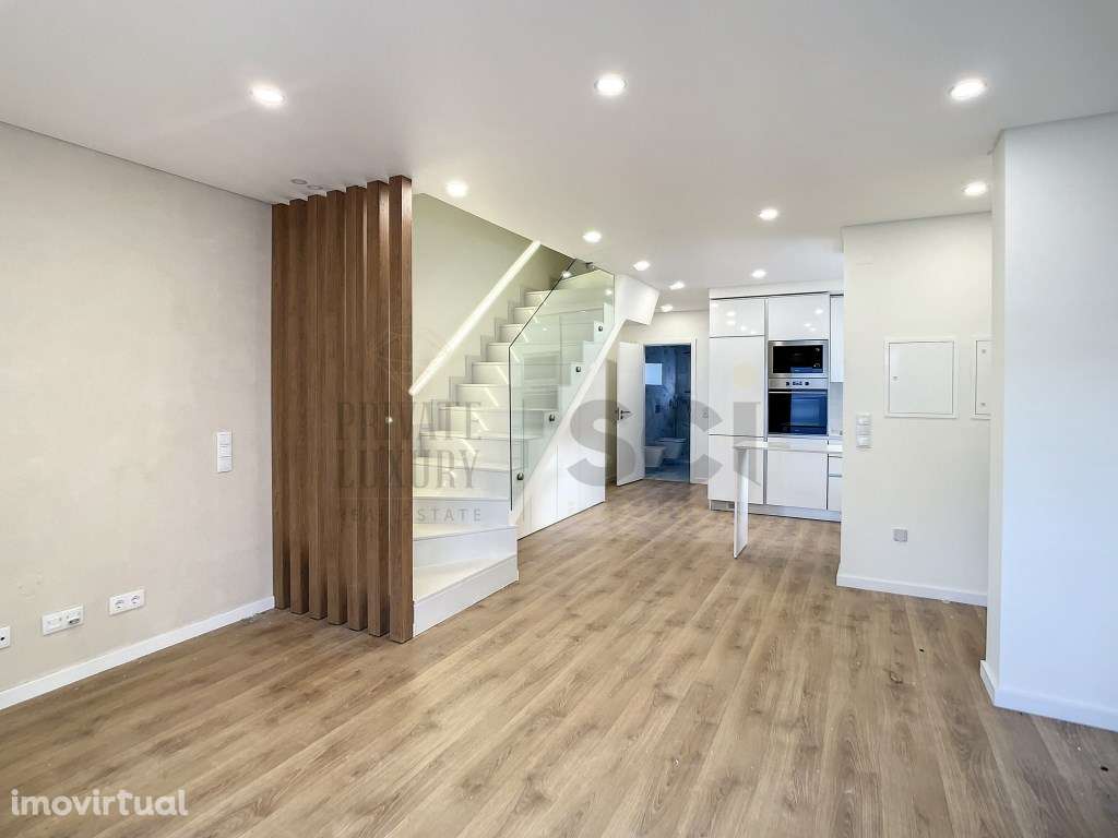 Moradia T4 em Pinhal do General com Pérgula e Logradouro - Grande imagem: 2/41