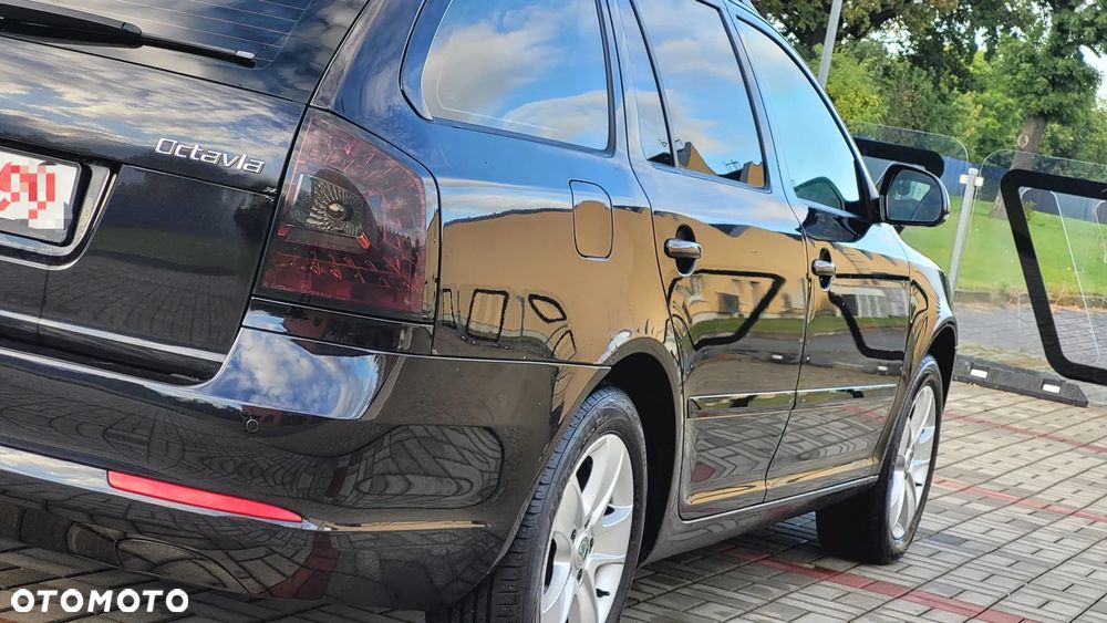 Skoda Octavia Combi 1.8 TSI Elegance - 11