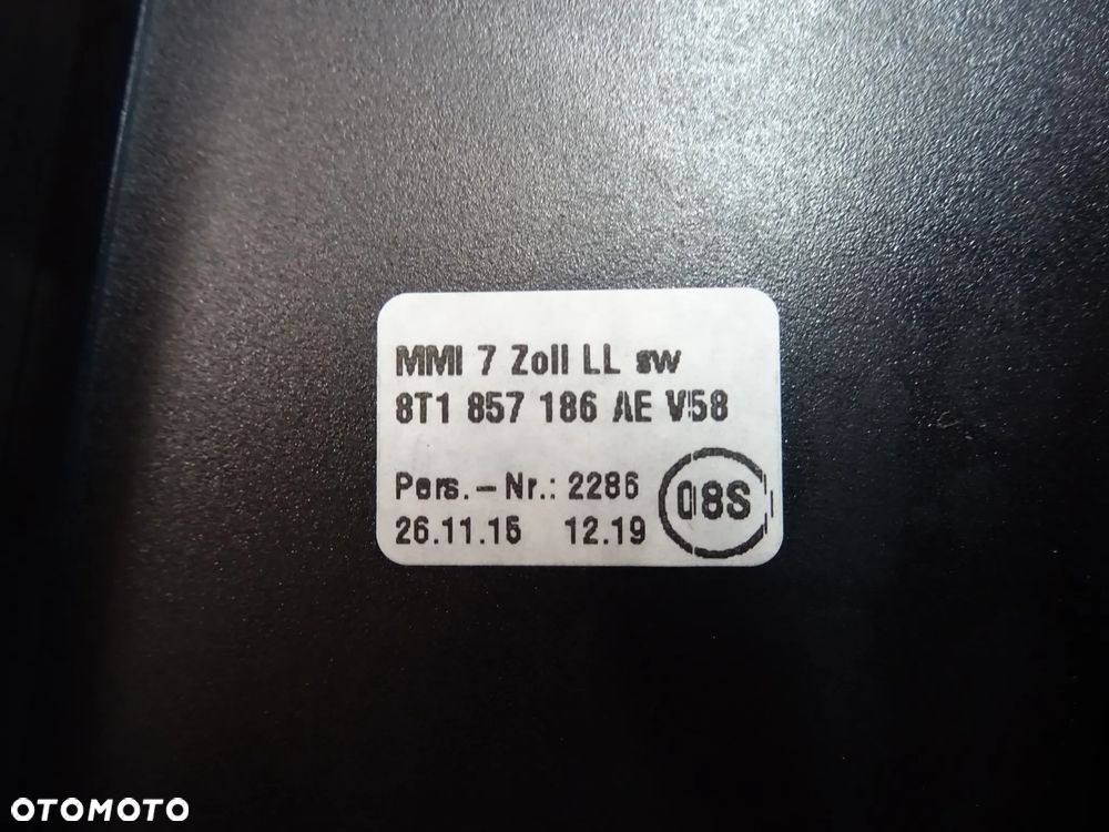 8T1857186AE V58 listwy ozdobne dekory Piano Black Audi A5 8T Sportback czesci - 3