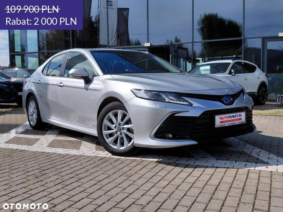 Toyota Camry - 6