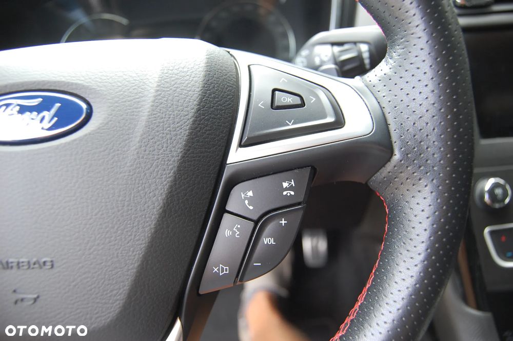 Ford Mondeo 2.0 EcoBlue ST-Line - 34