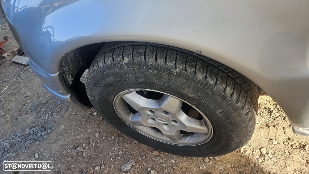 Mercedes-Benz ML 270 CDi - 9