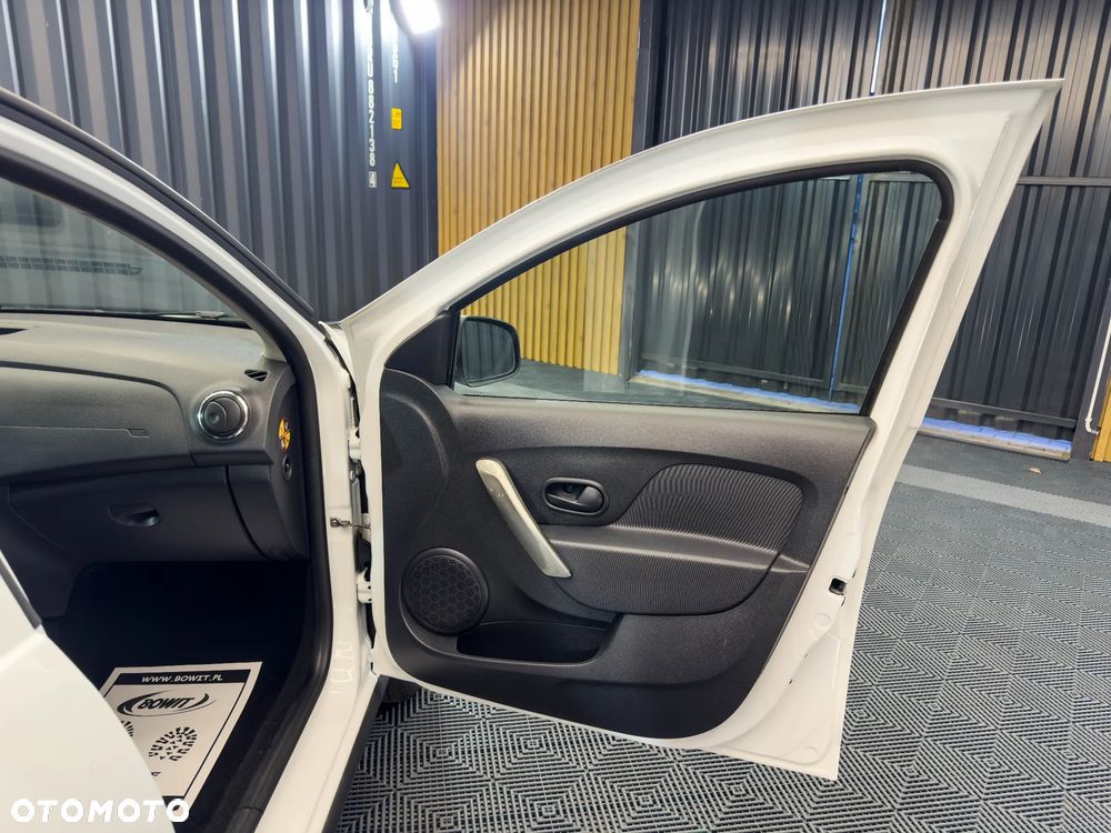 Dacia Sandero Stepway ver-1-0-tce-essential - 19