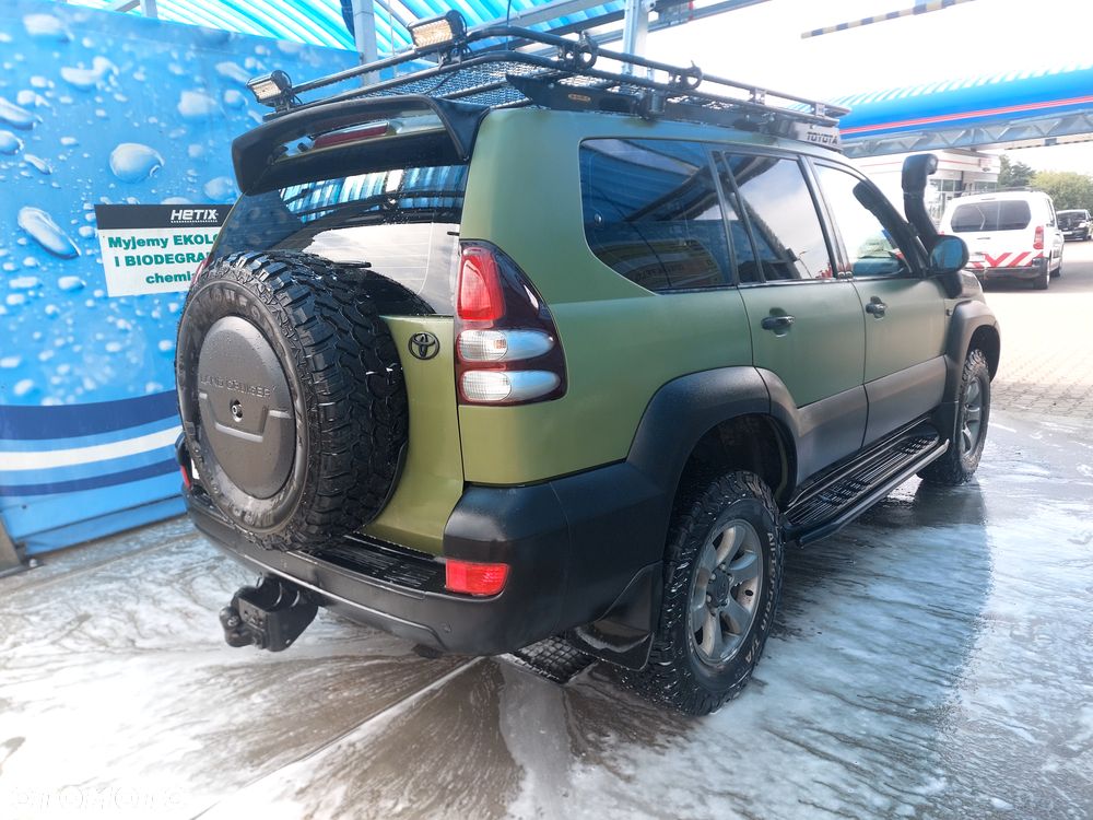Toyota Land Cruiser 3.0 D Luna Comfort - 2