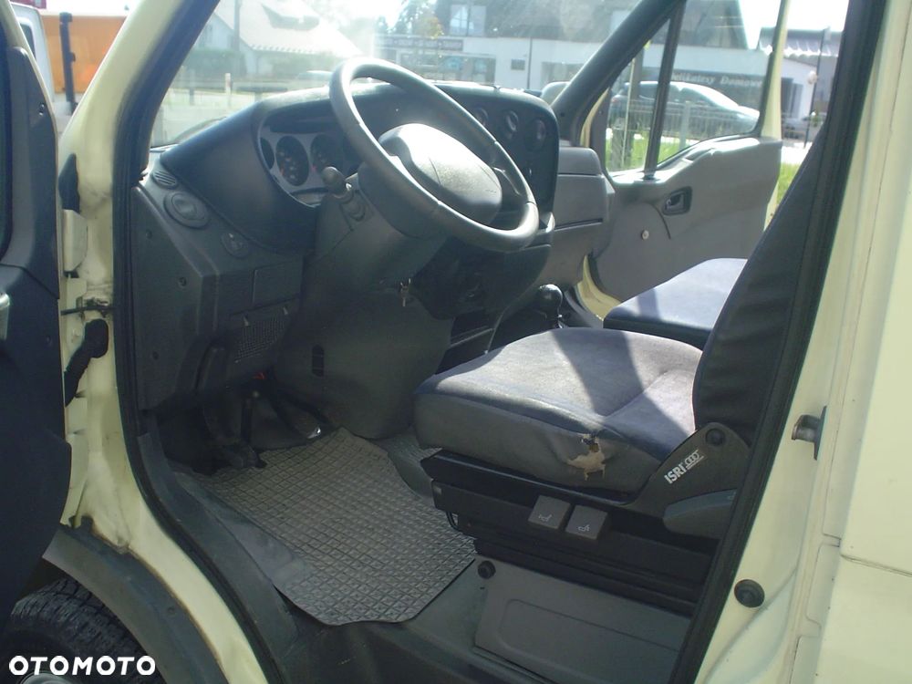 Iveco DAILY - 7