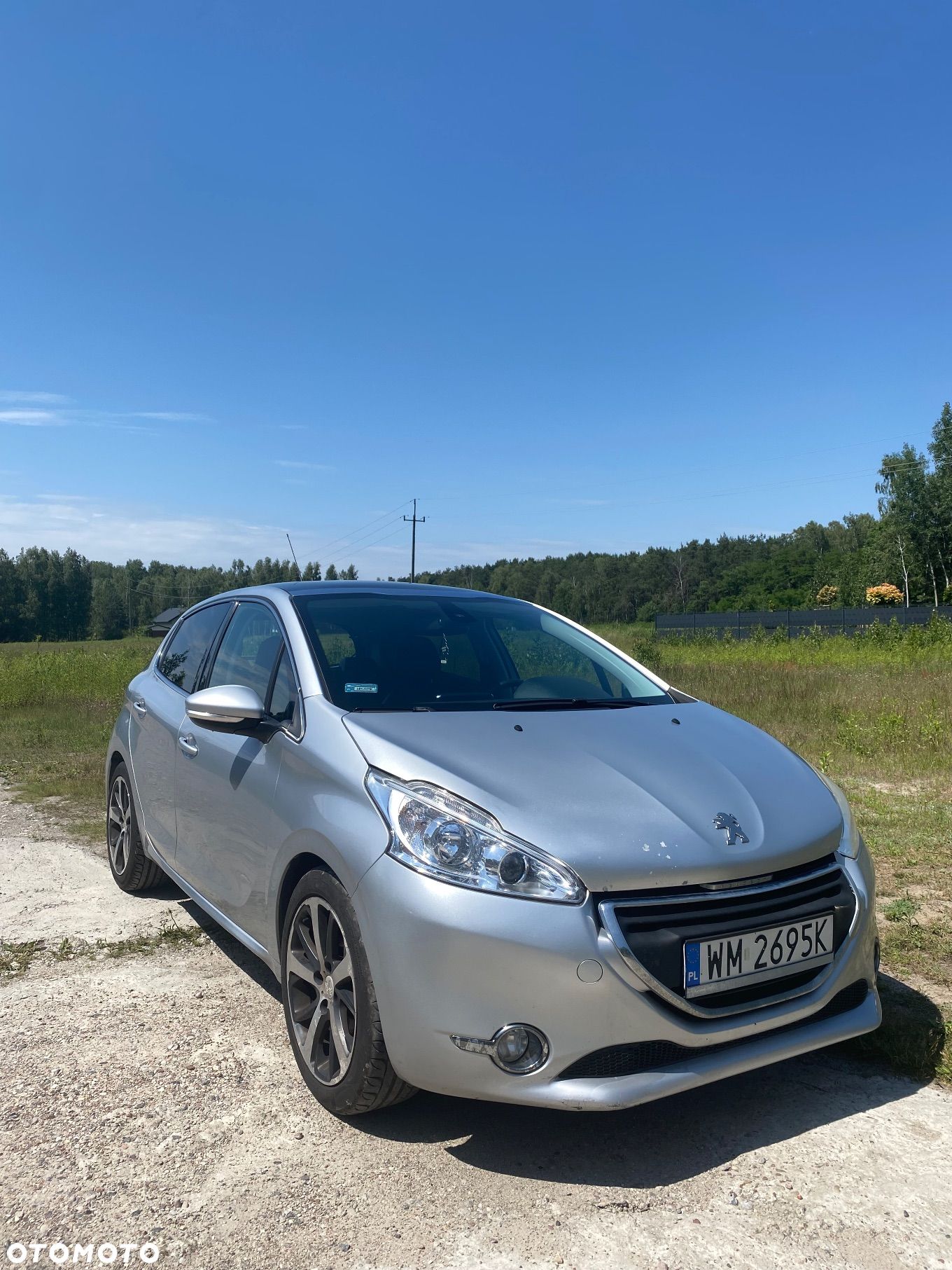 Peugeot 208 - 1